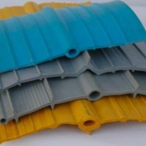 Flexible PVC Waterstop Strip with Center Bulb for Concrete Construction