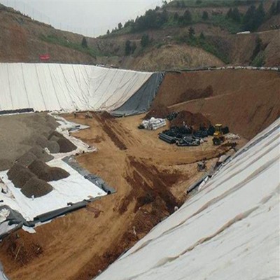 PP PET Geotextile Layer For Embankment Construction